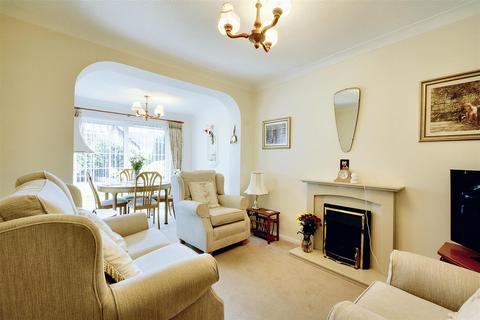 15 Central Avenue, Borrowash, Derby, DE72 3JZ