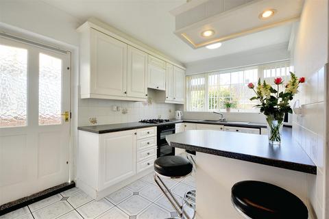 15 Central Avenue, Borrowash, Derby, DE72 3JZ