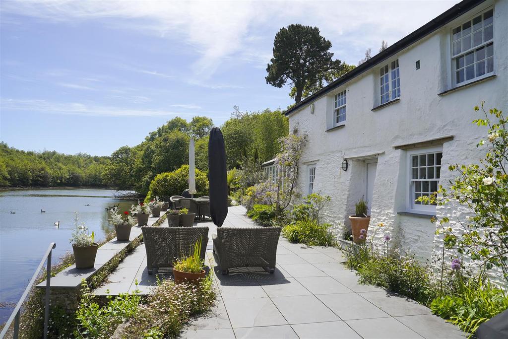 23. Hugh Hastings Riverside Cottage 16.5.24.jpg