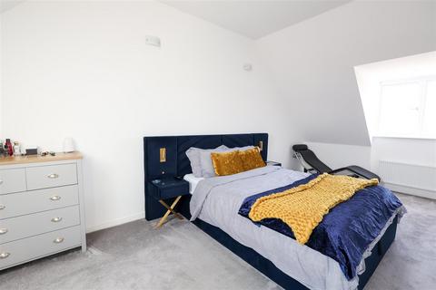 42 Evergreen Way, Sowerby, Thirsk, YO7 3FJ