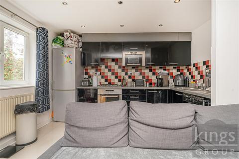 2 bedroom flat for sale, Hawker Place, London