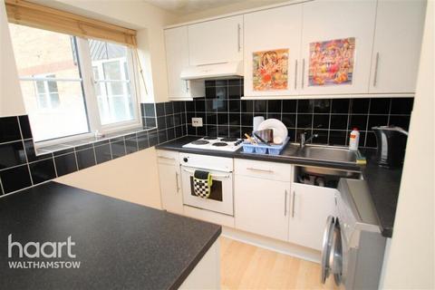 1 bedroom flat to rent, Thurlow Close, London