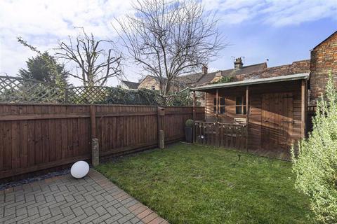 104 Bower Street, Bedford, MK40 3QZ