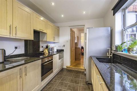 104 Bower Street, Bedford, MK40 3QZ