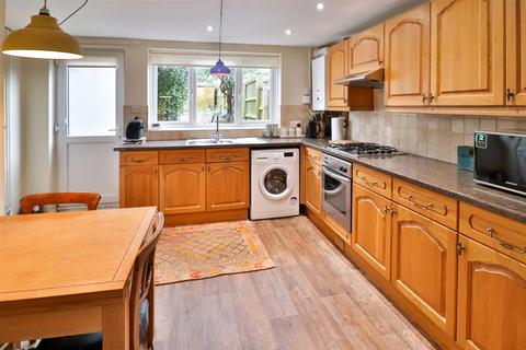 2 bedroom end of terrace house for sale, Benton Street, Hadleigh, Ipswich, Suffolk, IP7 5AR