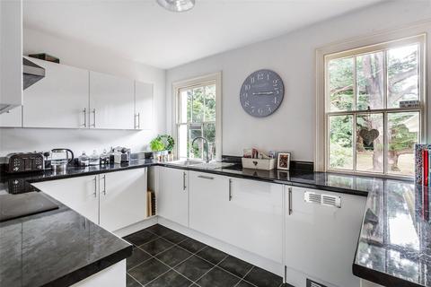 2 bedroom flat for sale, Pixham Lane, Pixham, Dorking, RH4