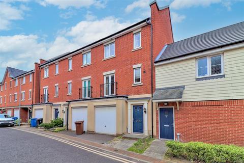 10 Braeburn Close, Ipswich, IP4 2GB