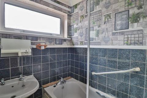 3 Charter Close, Hadleigh, Ipswich, IP7 5HE