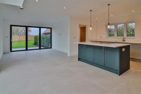 4 bedroom detached house for sale, Coram Street, Hadleigh, Ipswich