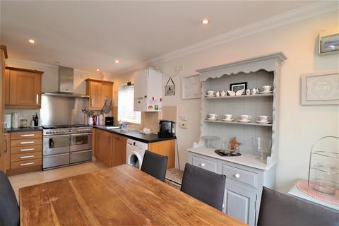 4 bedroom link detached house for sale, Joseph Close, Hadleigh