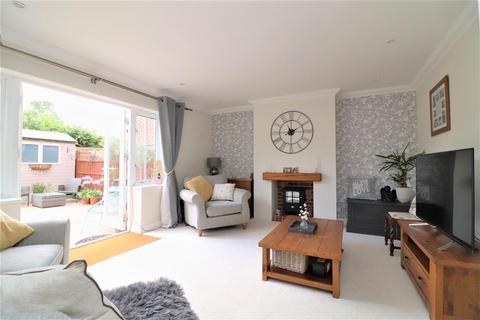 4 bedroom link detached house for sale, Joseph Close, Hadleigh