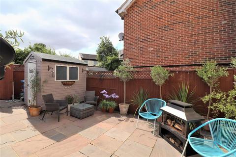 6 Joseph Close, Hadleigh, Ipswich, IP7 5FH