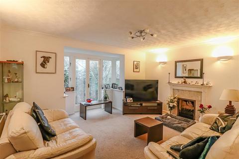 60 Edwin Panks Road, Hadleigh, Ipswich, IP7 5JL