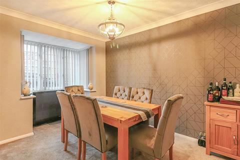 60 Edwin Panks Road, Hadleigh, Ipswich, IP7 5JL