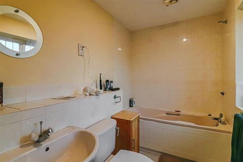60 Edwin Panks Road, Hadleigh, Ipswich, IP7 5JL