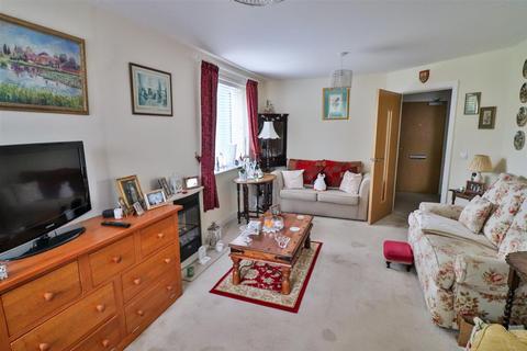 2 bedroom apartment for sale, Tyefield Place, Hadleigh, IP7