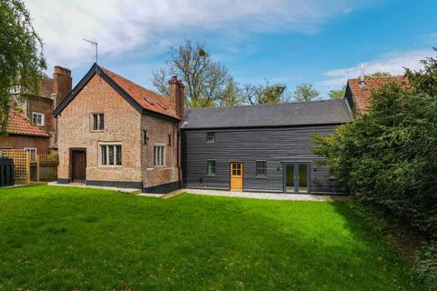 4 bedroom barn conversion for sale, Claydon, Mockbeggars, IP6