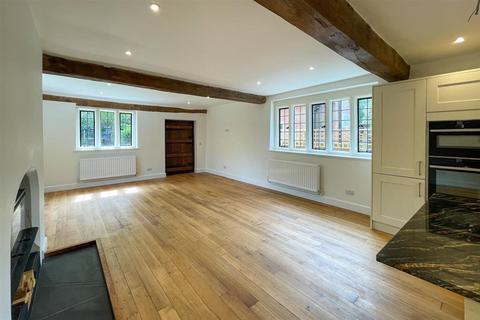 4 bedroom barn conversion for sale, Claydon, Mockbeggars, IP6