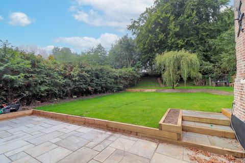 undefined, Claydon, Mockbeggars, IP6