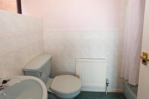 8 Townsend Croft, Telford, TF2 8AT