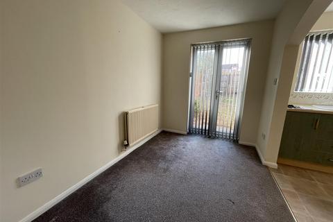 3 bedroom semi-detached house to rent, Murby Way, Braunstone, Leicester