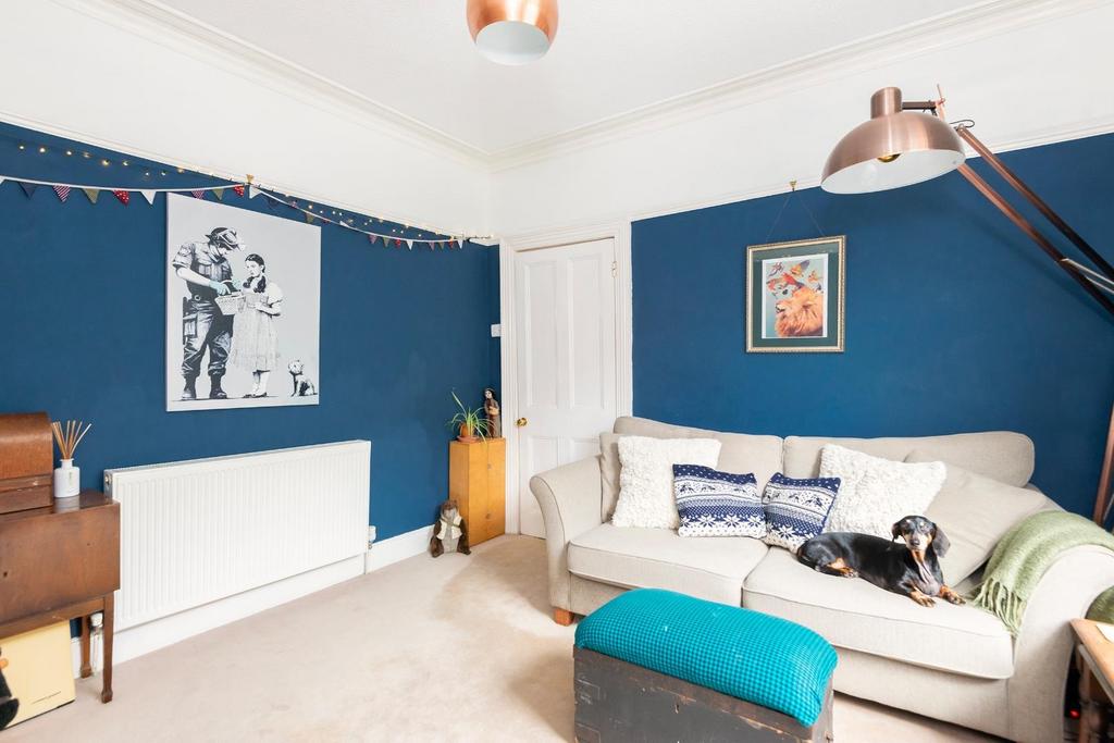 5 SC4 TN - Living Room B.jpg