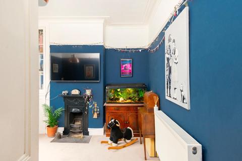 54 Stevens Crescent, Bristol, BS3 4UJ