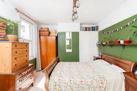 54 Stevens Crescent, Bristol, BS3 4UJ