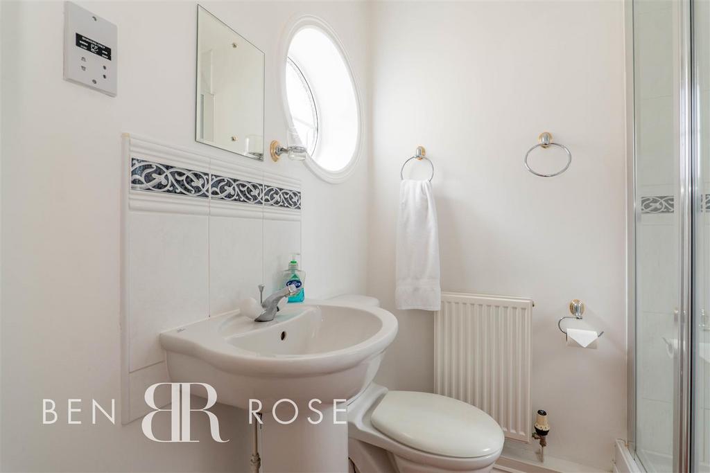 Master Ensuite