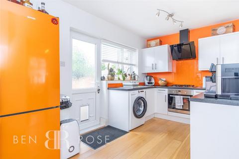 38 Edgehill Crescent, Leyland, PR25 2GU