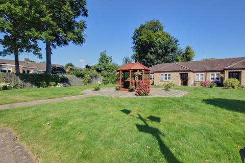 2 bedroom bungalow for sale, Cottage Green, The Garth, Cottingham