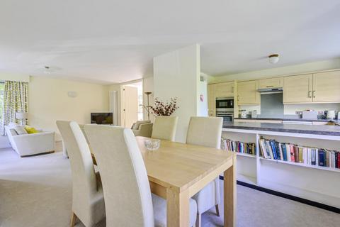 3, Newlands Buckingham Close, Guildford, GU1 1TR