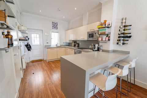 4 bedroom townhouse for sale, Greenfield Road, Harborne, Birmingham, B17