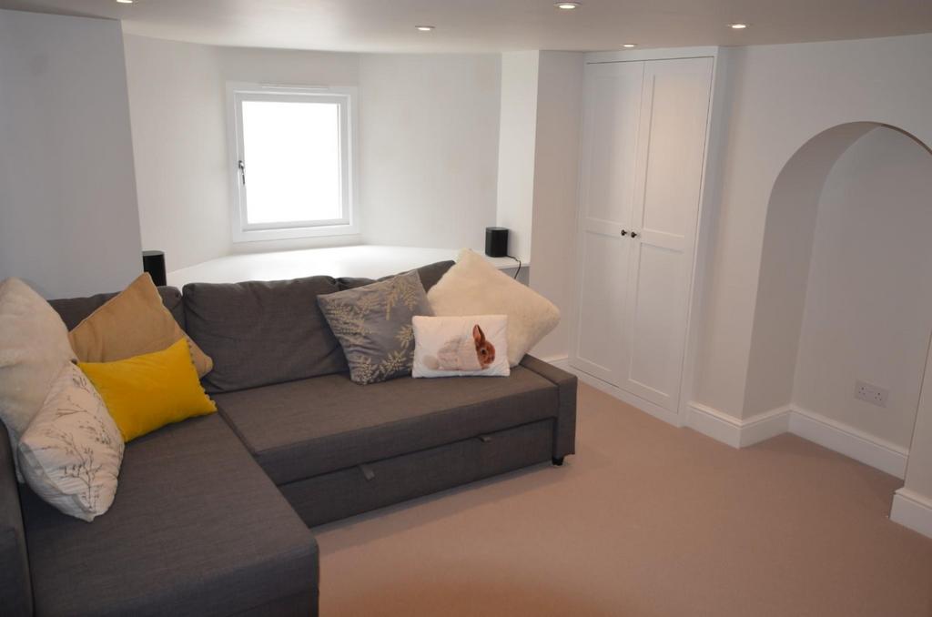Basement room .JPG