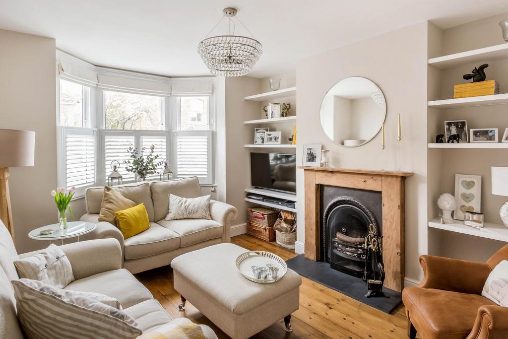 Livingroom1.jpg