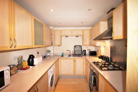 2 bedroom apartment for sale, St. Kitts Drive, Eastbourne BN23