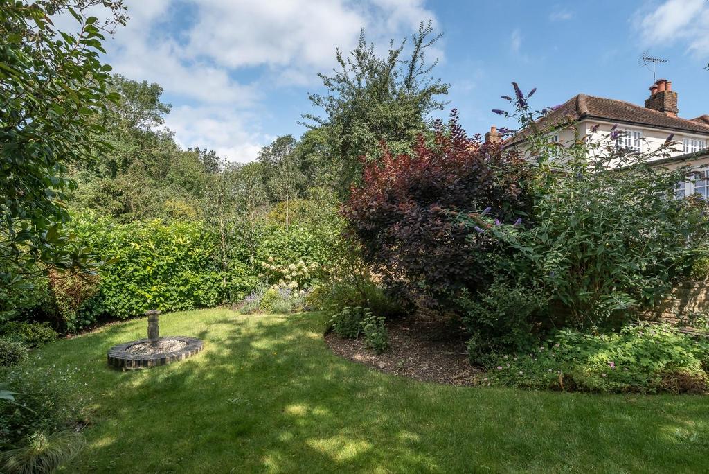 025 Pound Cottage, Old Merrow St MH13163 Final Pri