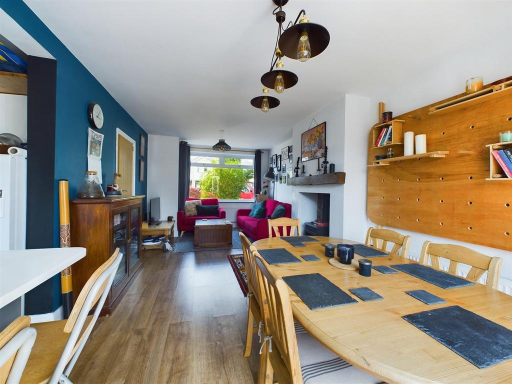 Open Plan Lounge & Dining Room