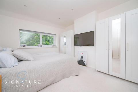 59 High Acres, Abbots Langley, WD5 0JB