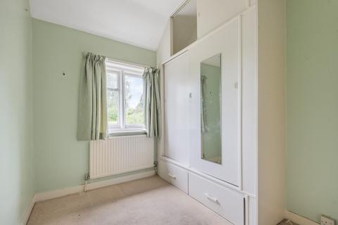 107 The Street, Puttenham, Guildford, GU3 1AT