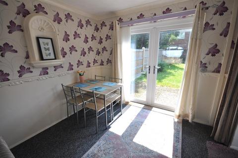 15 Peel Castle Road, Thorne, Doncaster, DN8 5LZ