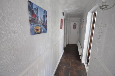 15 Peel Castle Road, Thorne, Doncaster, DN8 5LZ