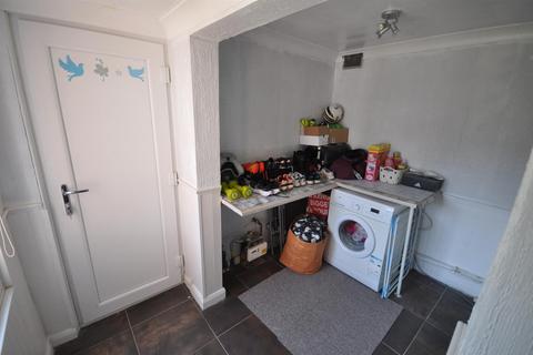 15 Peel Castle Road, Thorne, Doncaster, DN8 5LZ