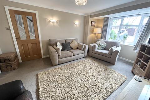 4 bedroom detached house for sale, Ossmere Close, Sandbach CW11