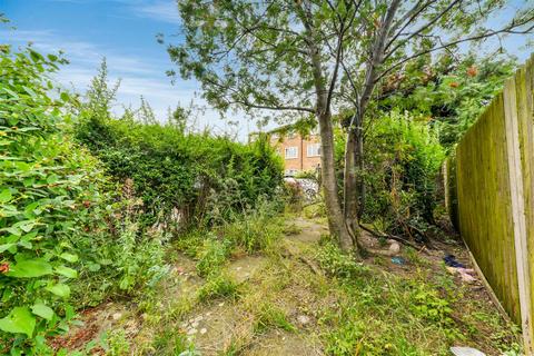 111 Brangwyn Crescent, London, SW19 2UA