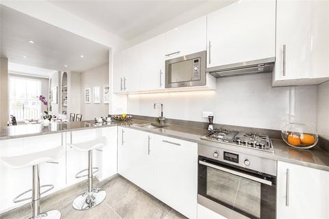 3 bedroom terraced house to rent, Maltings Close, Barnes, London, SW13