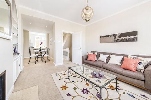 3 bedroom terraced house to rent, Maltings Close, Barnes, London, SW13