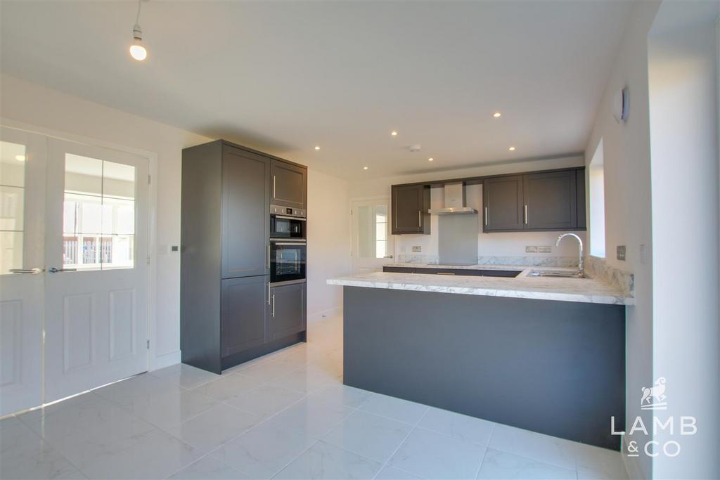 Kitchen/dining area