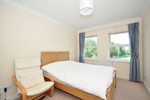 1 bedroom apartment to rent, Stamford Brook Avenue, Stamford Brook, W6