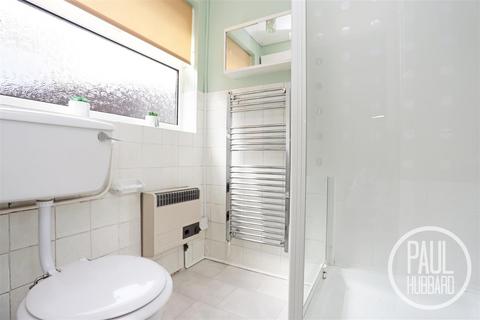 17 Kendal Road, Lowestoft, NR33 0JF